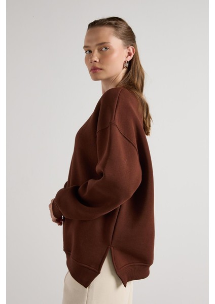 Kadın Kahve Basic Yırtmaçlı Oversize 3 Iplik Şardonlu Sweatshirts 30078 indirimleri