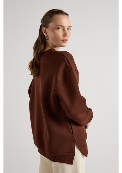 Kadın Kahve Basic Yırtmaçlı Oversize 3 Iplik Şardonlu Sweatshirts 30078