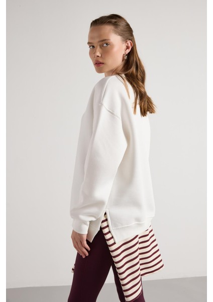 Kadın Ekru Basic Yırtmaçlı Oversize 3 Iplik Şardonlu Sweatshirts 30078 indirimleri
