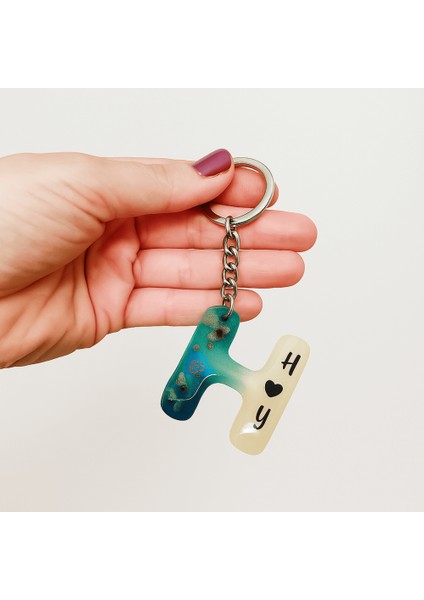 H Harfi - Kişiye Özel - Epoksi Reçine Anahtarlık - El Yapımı - Çelik Tokalı fiyatları