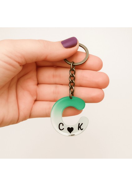 C Harfi - Kişiye Özel - Epoksi Reçine Anahtarlık - El Yapımı - Çelik Tokalı fiyatları