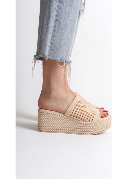 Marla Dolgu Topuklu Ortopedik Taban Hasır Görünümlü Triko Kadın Terlik Tkt - Ten modelleri