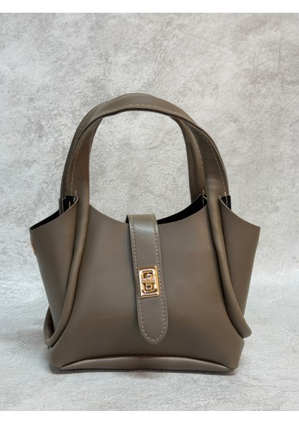 Orta Boy Kilitli Ayarlanabilir Omuz Askılı Astarsız Kadın Çanta fiyatları