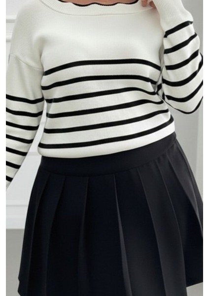 Kadın Beyaz Sırt Bağlama Detaylı Çizgi Desen Triko Bluz fiyatları