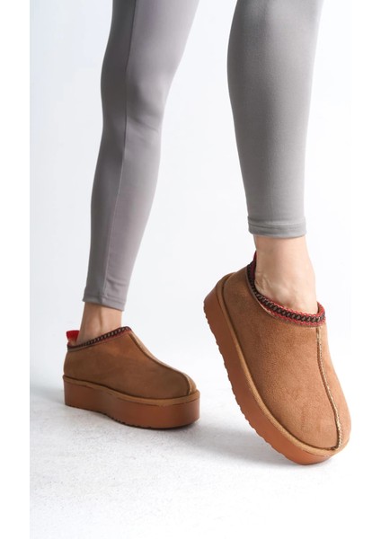 Leıla Bağcıksız Düz ve Kalın Taban Içi Kürklü Kısa Süet Kadın Bot Stt - Taba