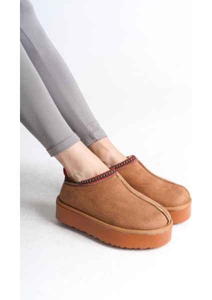 Leıla Bağcıksız Düz ve Kalın Taban Içi Kürklü Kısa Süet Kadın Bot Stt - Taba fiyatları