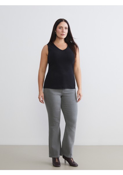 Büyük Beden V Yaka Kadın Atlet 2'li fırsatları