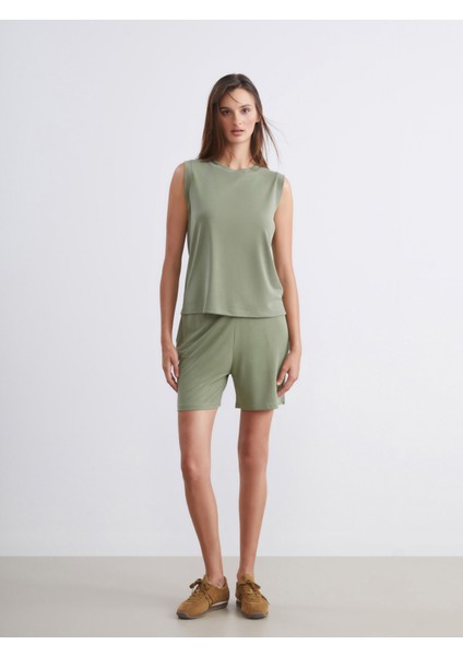 Bisiklet Yaka Kadın Atlet fiyatları