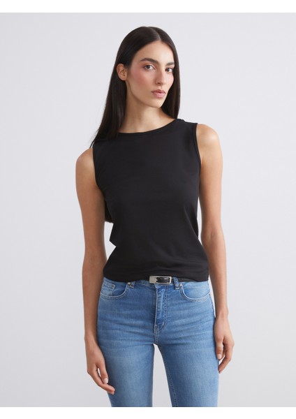 Bisiklet Yaka Kadın Atlet