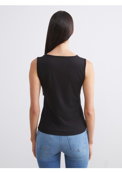 Bisiklet Yaka Kadın Atlet fırsatları