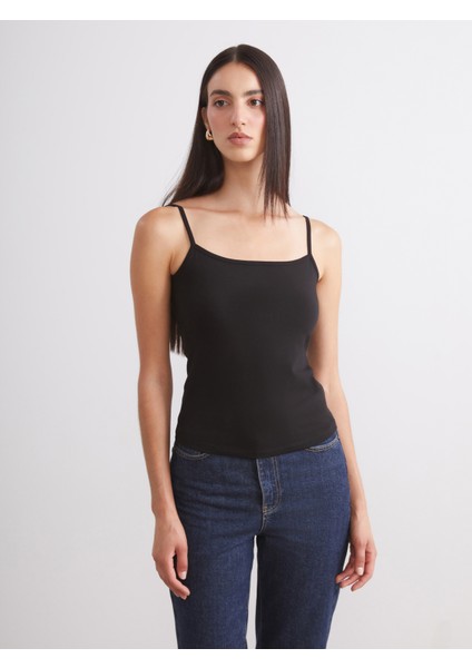 Kare Yaka Kadın Atlet 2'li modelleri