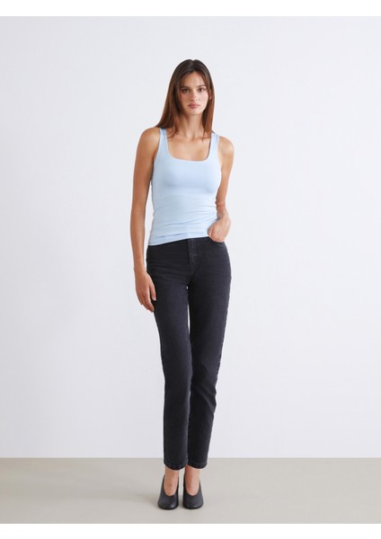 Kare Yaka Kadın Atlet 2'li fırsatları