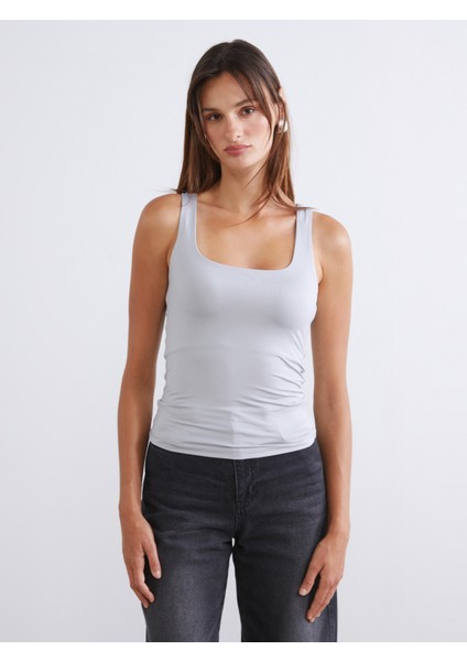 Kare Yaka Kadın Atlet 2'li modelleri