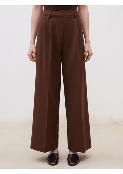 Loose Fit Krep Kadın Pileli Pantolon fiyatları