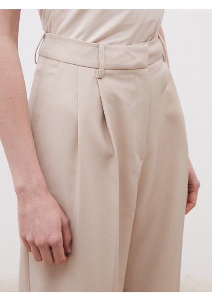 Loose Fit Krep Kadın Pileli Pantolon modelleri
