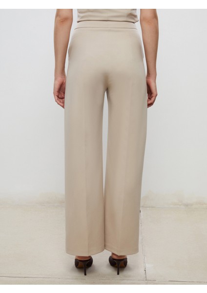 Standart Fit Kadın Pantolon fırsatları