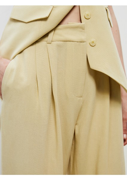 Standart Fit Keten Görünümlü Kadın Pileli Pantolon modelleri