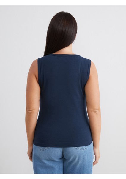 Büyük Beden V Yaka Kadın Atlet fırsatları