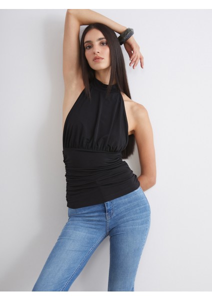 Halter Yaka Büzgülü Bluz