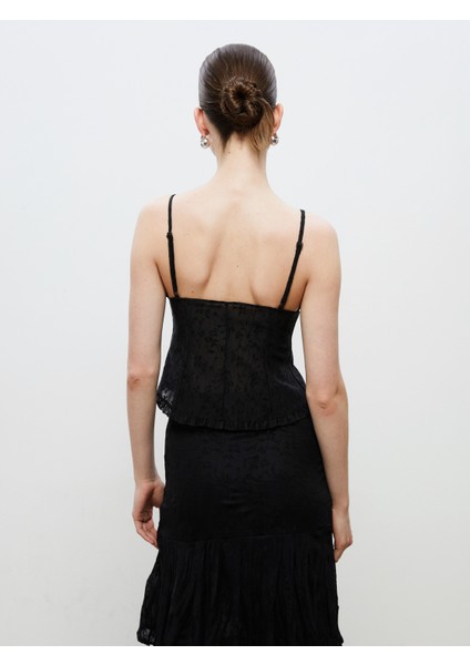 Kalp Yaka Desenli Askılı Bluz fırsatları