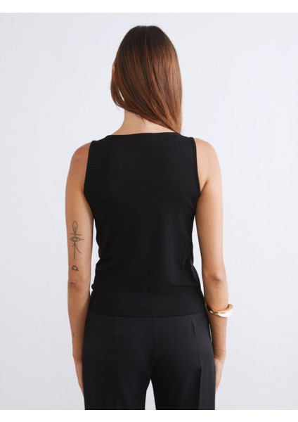 Dökümlü Yaka Büzgülü Bluz fırsatları