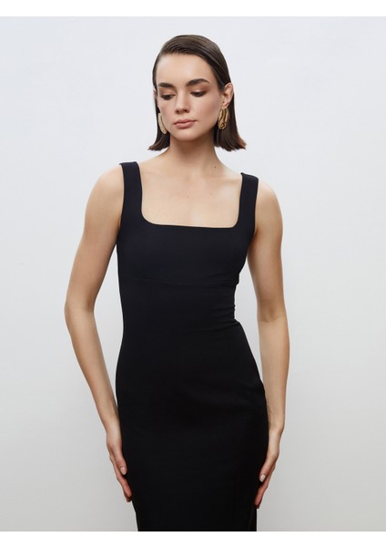 Kare Yaka Krep Elbise fiyatları