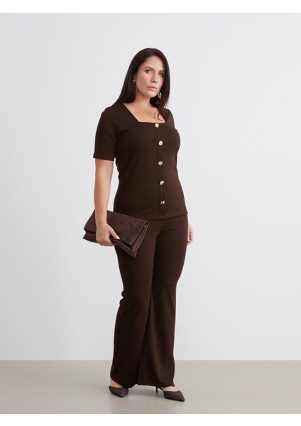 Büyük Beden Düğme Detaylı Bluz fiyatları