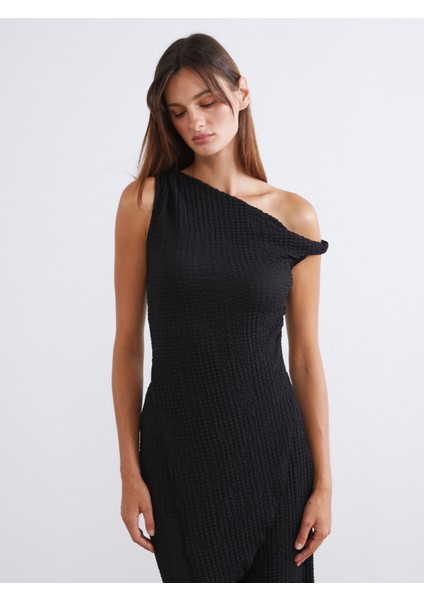 Tek Omuz Dokulu Bluz