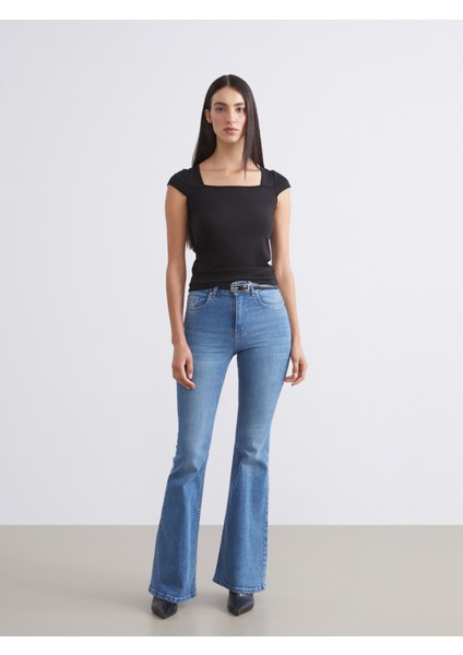 Kare Yaka Bluz fiyatları