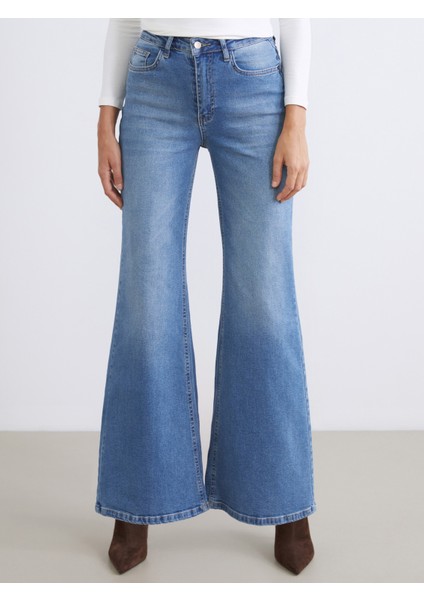Flare Kadın Jean Pantolon fiyatları