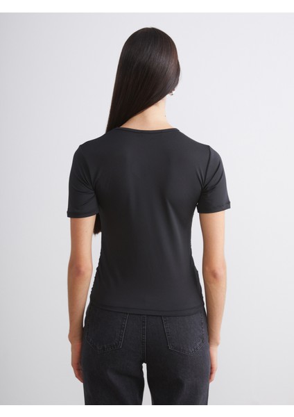 V Yaka Büzgülü Bluz fırsatları