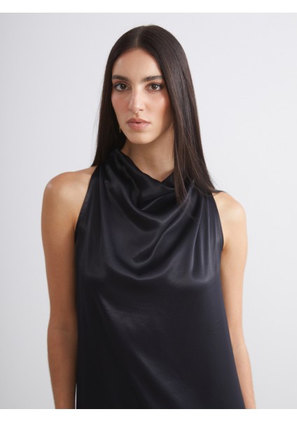 Dökümlü Yaka Saten Elbise fiyatları