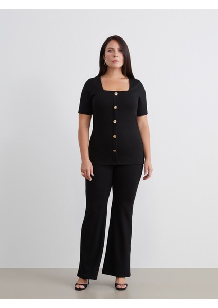 Büyük Beden Düğme Detaylı Bluz fiyatları