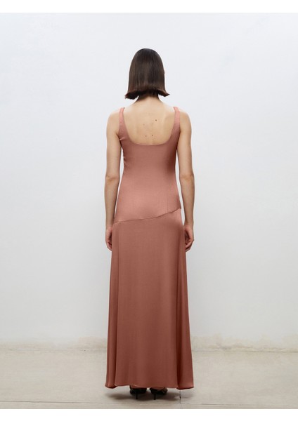 Kare Yaka Saten Abiye Elbise fırsatları