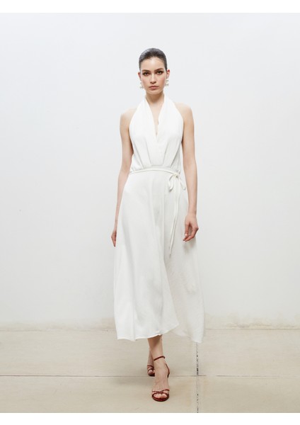 Halter Yaka Kuşaklı Saten Elbise