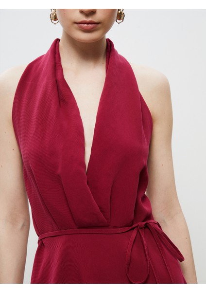 Halter Yaka Kuşaklı Saten Elbise modelleri