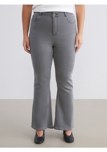 Büyük Beden Flare Kadın Jean Pantolon fiyatları