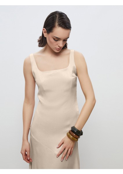 Kare Yaka Saten Abiye Elbise fiyatları