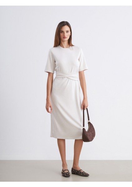 Bisiklet Yaka Kuşaklı Elbise