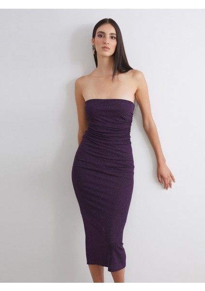 Straplez Yaka Simli Büzgülü Bodycon Elbise