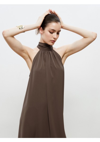 Halter Yaka Saten Elbise modelleri