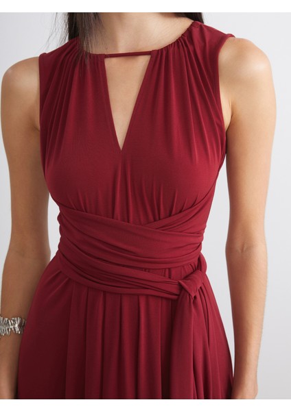 Bisiklet Yaka Pencere Detaylı Büzgülü Abiye Elbise modelleri