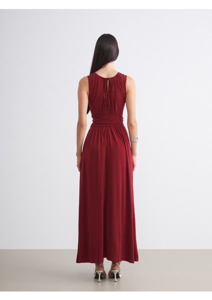 Bisiklet Yaka Pencere Detaylı Büzgülü Abiye Elbise fırsatları