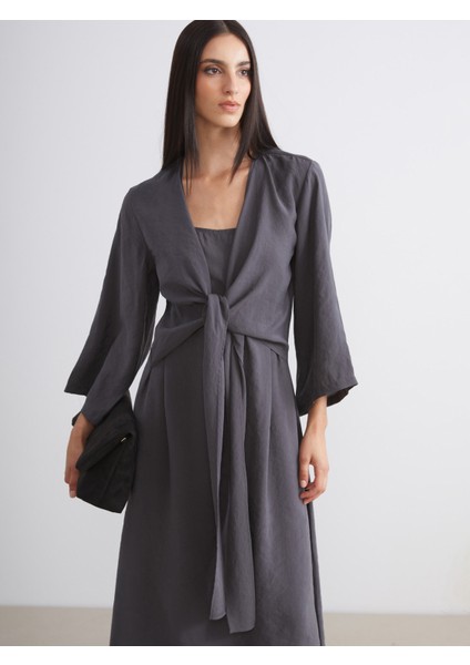 U Yaka Bağlamalı Modal Karışımlı Elbise