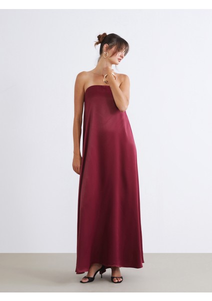 Straplez Yaka Saten Abiye Elbise
