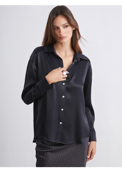 Desenli Saten Kadın Gömlek