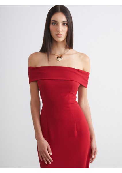 Kayık Yaka Yırtmaçlı Bodycon Elbise fiyatları