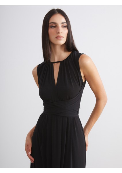 Bisiklet Yaka Pencere Detaylı Büzgülü Abiye Elbise fiyatları