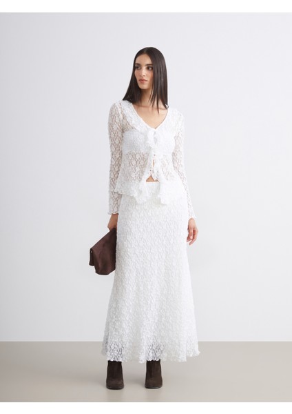 Bağlamalı Yaka Ajurlu Dantelli Kadın Hırka