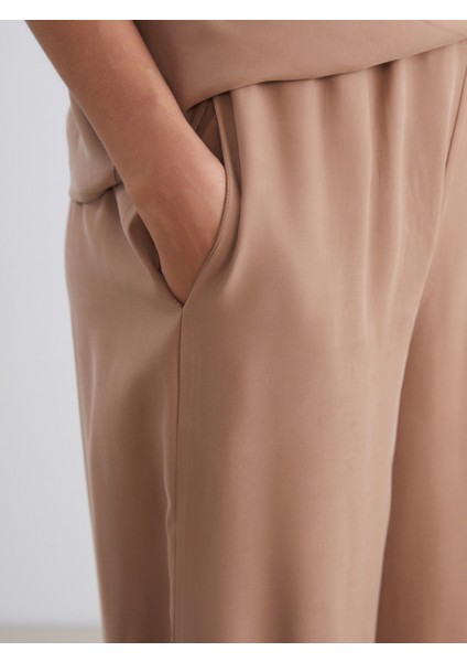 Beli Lastikli Geniş Paça Kadın Pantolon modelleri